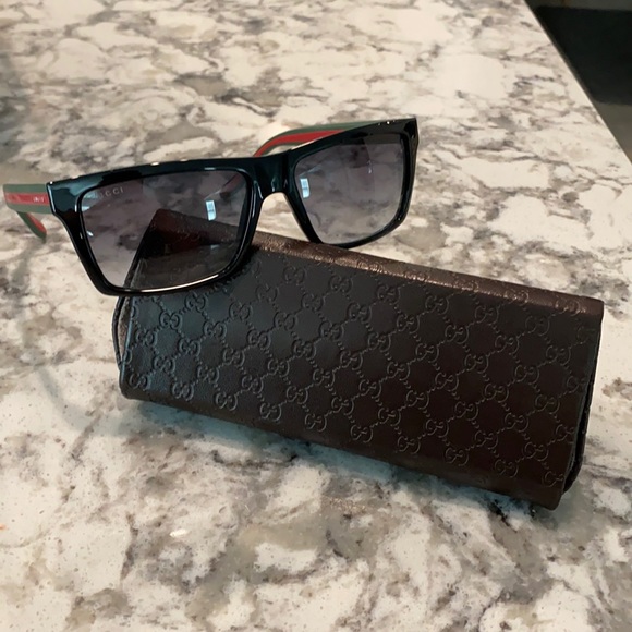 Like new Gucci Sunglasses